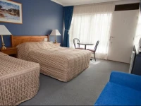 Riverboat Lodge Motor Inn 