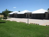Emerald Park Motel 