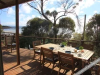 Emu Bay Stay 
