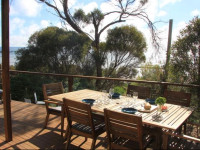 Emu Bay Stay