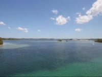 chill-out lakeside @ forster 
