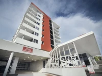 Curtis Central Apartments 5*