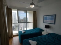 Beachside Tower Apartments 