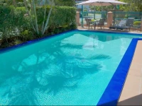 Karana Palms Self Contained Apartments 