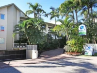 Mari Court Resort 
