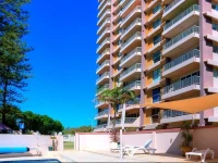 Narrowneck Court Holiday Apartments 