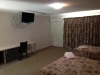 Coro Club Motel 