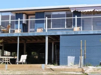 14 Pars Rd Beach House 