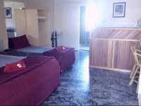 Bronco Motor Inn 