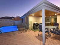 Brighton Beachside HIDEAWAY 