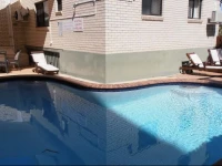 Beachside Court Holiday Apartments 