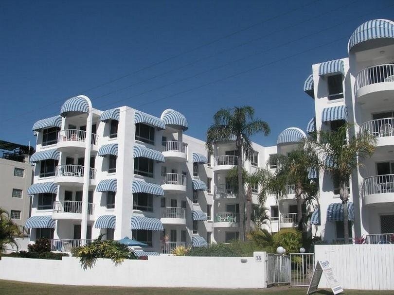 Estoril on Moffat 