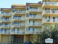Seafarer Chase Apartments 