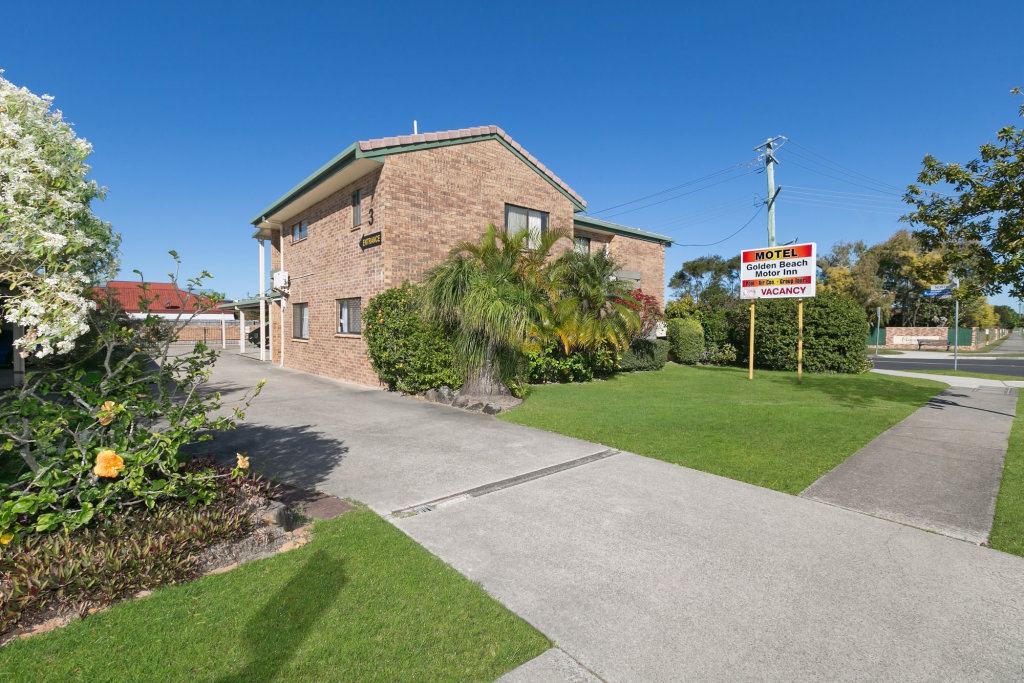 Golden Beach Motor Inn 