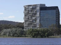 Design Icon Apartments at NewActon, managed by Hotel Hotel 