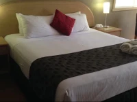 Statesman Hotel 