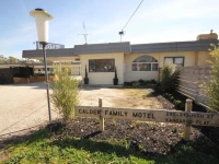 Calder Family Motel 