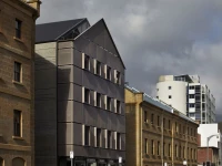 Salamanca Wharf Hotel 5*