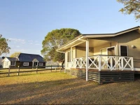 Lake Somerset Holiday Park 