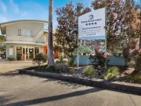 Lennox Beach Resort 
