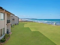 Lennox Head Beachfront Apartments 3*