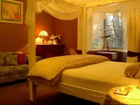 Broomelea Bed & Breakfast 