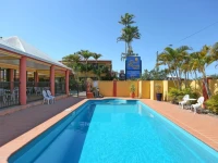Reef Resort Motel 