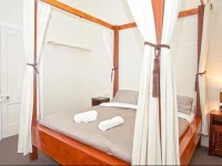 CBD Holiday Home 