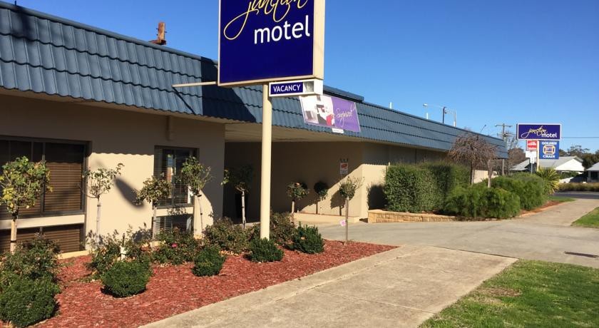 Junction Motel 
