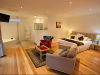 Marysville Patisserie and Cottages 5*