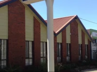 Melton Motor Inn and Apartments 