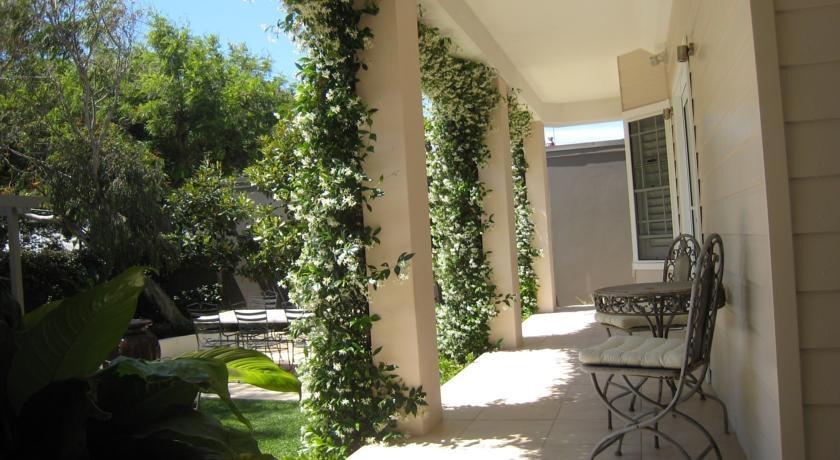 Brezza Bella Boutique Bed & Breakfast 