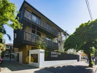 Aberlour Court by the Park, East Melbourne 