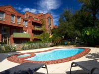 Quest Royal Gardens Serviced Apartments 