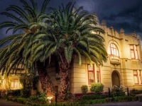 Toorak Manor Hotel 