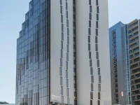 Peppers Docklands 5*