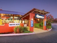 Brook Hotel 