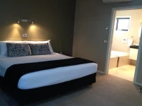 Deeluxe Riverspa Apartments 4*