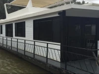 Dinky Di House Boats 