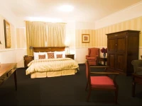 Redearth Boutique Hotel 