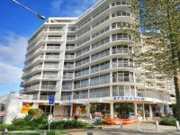 Syrenuse Apartments 