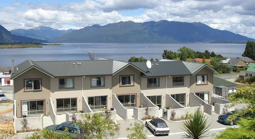 Lake Brunner Resort 4*