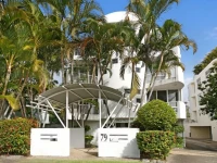 Pago Pago Apartments 
