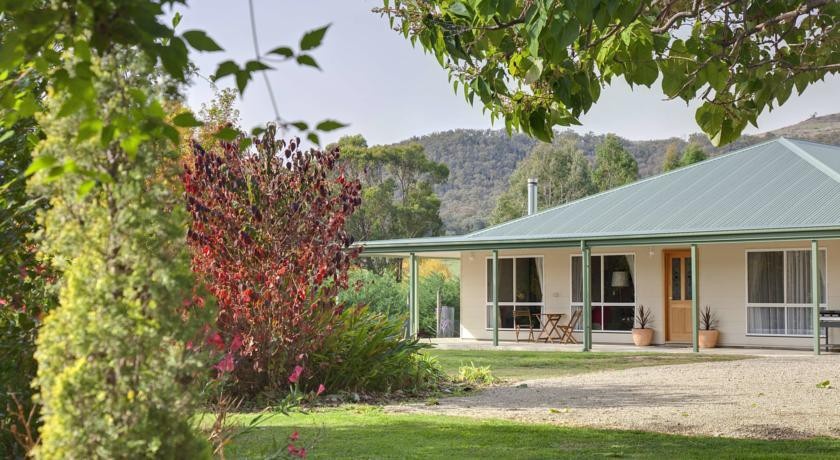 Brookfield Guest House 
