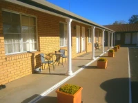 Aaron Inn Motel 