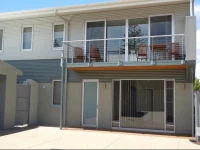 Elandra Holiday Home 