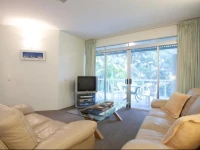 Park Cove Apartments 
