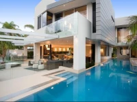 25 Witta Circle 