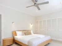 44 Noosa Parade 