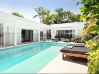 9 Cooran Court 